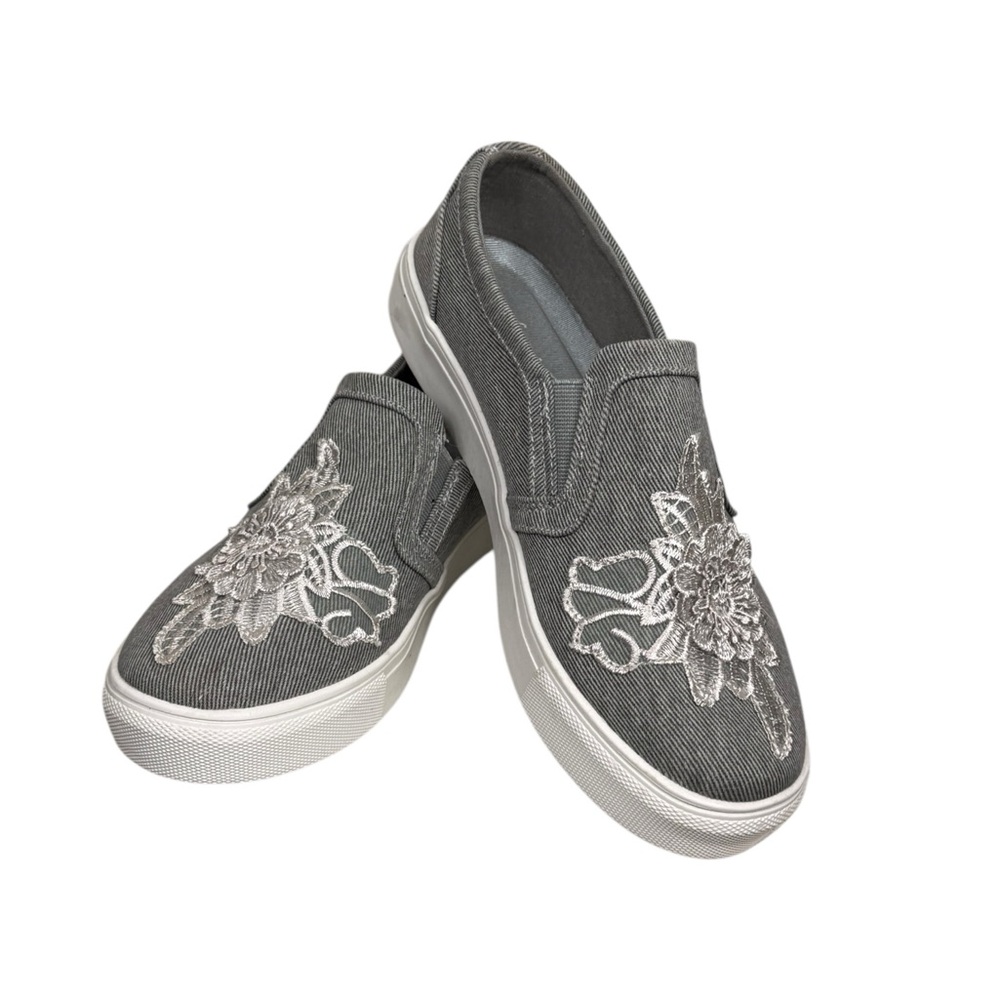 Comfortview The Skyla Gray Floral Slip-On Sneakers size 9